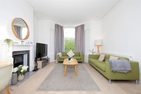 2 bedroom flat to rent, Upper Tollington Park, Stroud Green