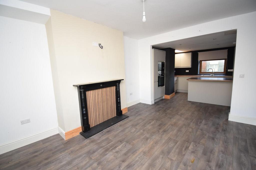 Kitchen Breakfast Room.JPG