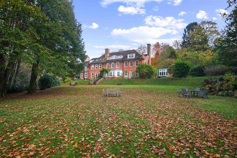 2 bedroom apartment for sale, Grayswood Road, Haslemere