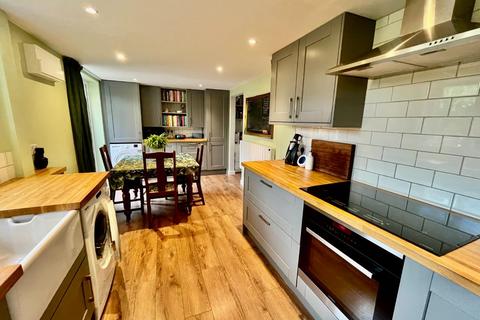 3 bedroom end of terrace house for sale, The Green, Bury St. Edmunds IP28