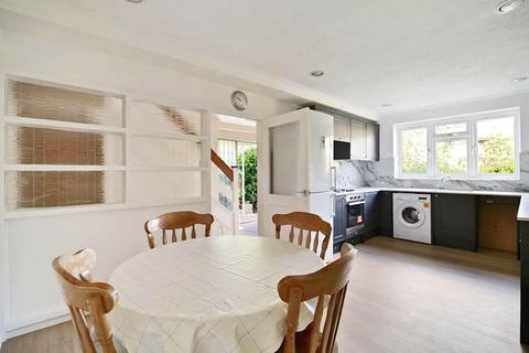 4 bedroom house to rent, Bell Meadow, Upper Sydenham