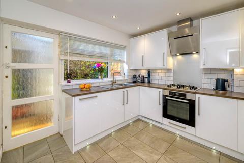 undefined, Hewett Avenue, Caversham Heights,Reading