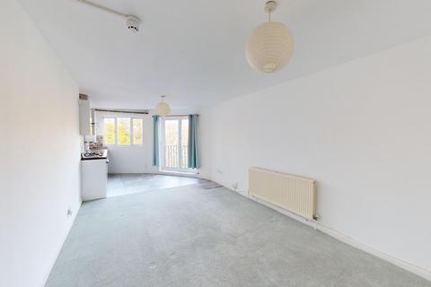 2 bedroom flat to rent, Shanklin Road, Hanover, Brighton, BN2