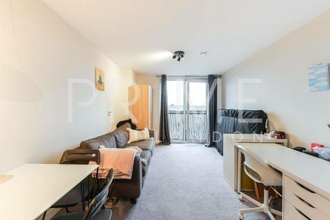 1 bedroom apartment to rent, Woods House, 7 Gatliff Road SW1W