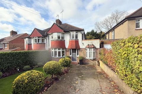 3 bedroom semi-detached house to rent, Worcester Crescent, Mill Hill, NW7