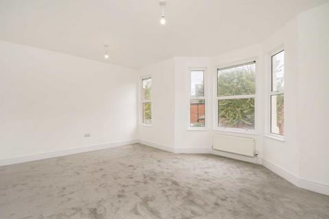 4 bedroom terraced house for sale, Shalimar Road, London W3