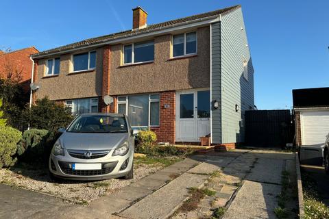 3 bedroom semi-detached house to rent, Kingsdown Crescent, Dawlish, Devon, EX7