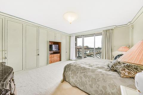 2 bedroom apartment for sale, South Lodge, London, SW7