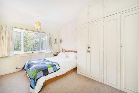 3 bedroom end of terrace house for sale, Westcombe Park Road, London SE3