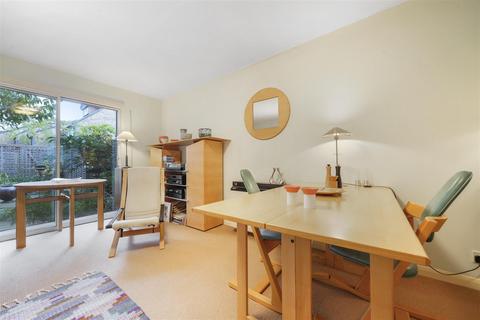 2 bedroom terraced house for sale, Oak Lane, Isleworth TW7