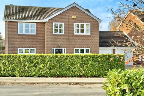 4 bedroom detached house for sale, Westparkside, East Yorkshire DN14