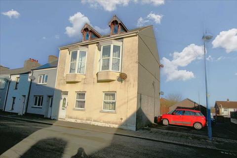 undefined, 19 Queen Street, Pembroke Dock