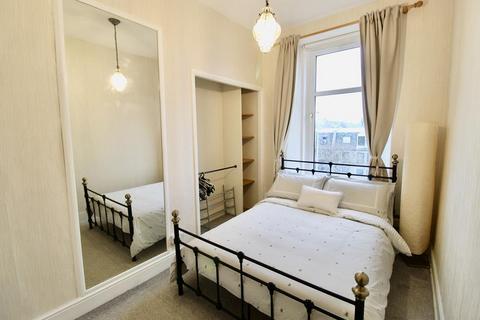 1 bedroom flat to rent, Powis Place, Top Floor, Aberdeen, AB25