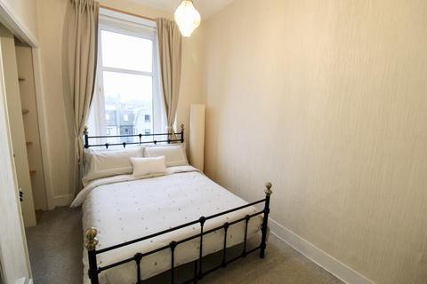 1 bedroom flat to rent, Powis Place, Top Floor, Aberdeen, AB25