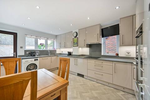 3 bedroom detached house for sale, Money Row Green, Maidenhead, SL6