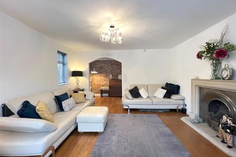 5 bedroom detached bungalow for sale, Whitegates, Whitemore