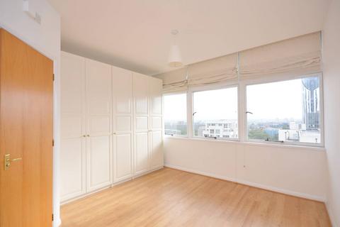 3 bedroom flat to rent, Newington Causeway, Elephant and Castle, London, SE1