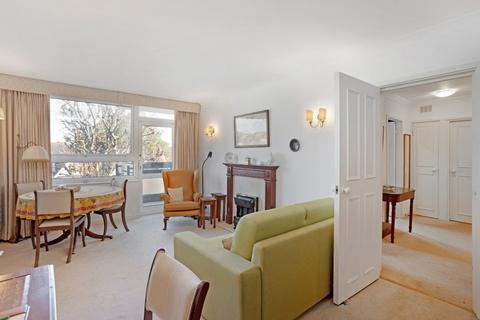 1 bedroom flat for sale, Ranelagh Gardens, London