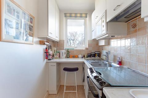 1 bedroom flat for sale, Ranelagh Gardens, London