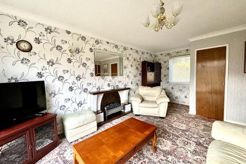 2 bedroom semi-detached house for sale, Firthcliffe Road, Liversedge, WF15