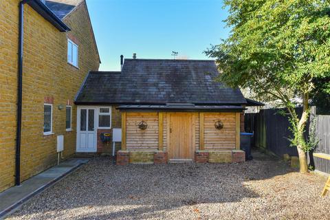 3 bedroom detached house for sale, Broughton Road, Old, Northampton