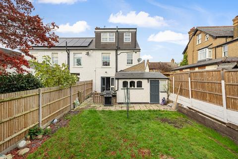 28 Singlewell Road, Gravesend, DA11 7PW
