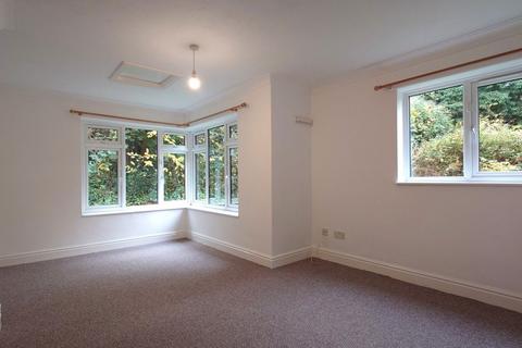 1 bedroom flat to rent, The Beeches, Bury St Edmunds IP33