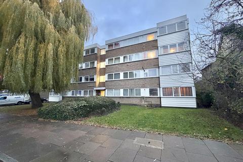 undefined, Maidstone Road, London N11