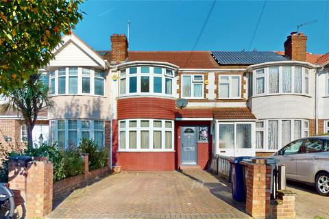 3 bedroom terraced house for sale, Hicks Avenue, Greenford, UB6