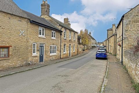 3 bedroom cottage for sale, West Street, Kings Cliffe, Peterborough