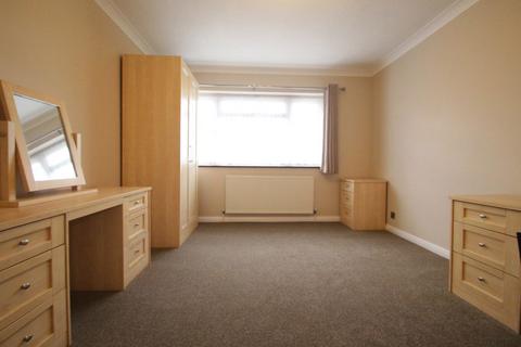 1 bedroom maisonette to rent, Epsom Road, Seven Kings