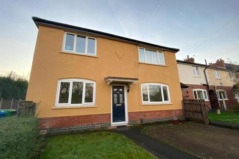 2 bedroom ground floor flat to rent, Burrows Avenue, Chorlton