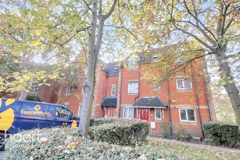 2 bedroom apartment for sale, Campion Close, Romford, RM7 0WX