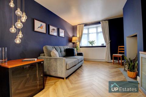 12 Manns Close, Ryton On Dunsmore, Coventry, CV8 3FP
