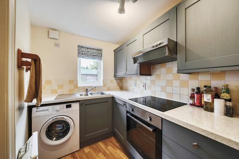 2 bedroom apartment for sale, Saxon Way, Headington, Oxford