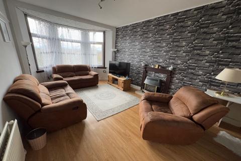 2 bedroom flat for sale, Paisley Road West, Flat 3-2, Glasgow G52