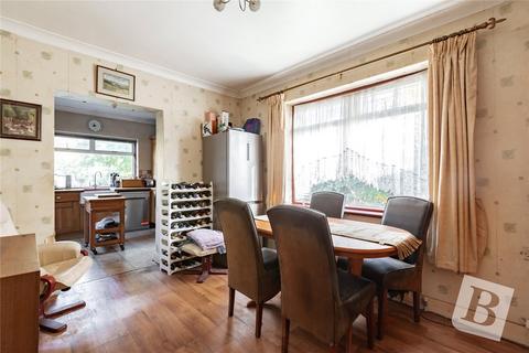 3 bedroom bungalow for sale, Rectory Gardens, Upminster, RM14