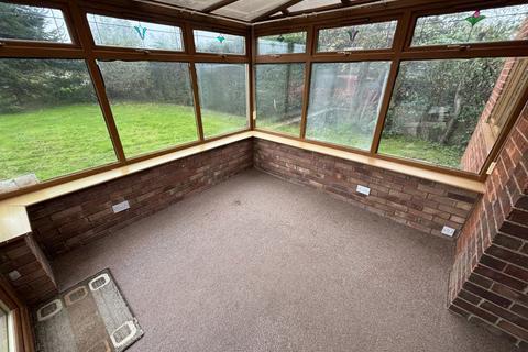 5 bedroom bungalow to rent, Station Road, Old leake