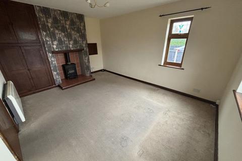 5 bedroom bungalow to rent, Station Road, Old leake