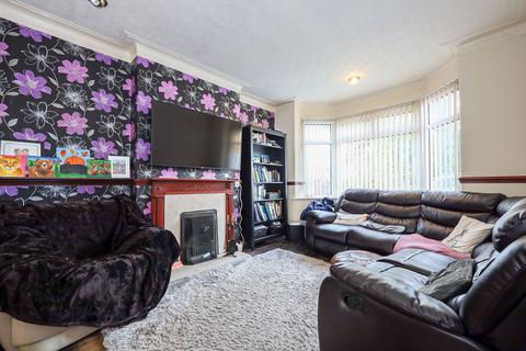 4 bedroom semi-detached house for sale, Manor Avenue, Sale M33