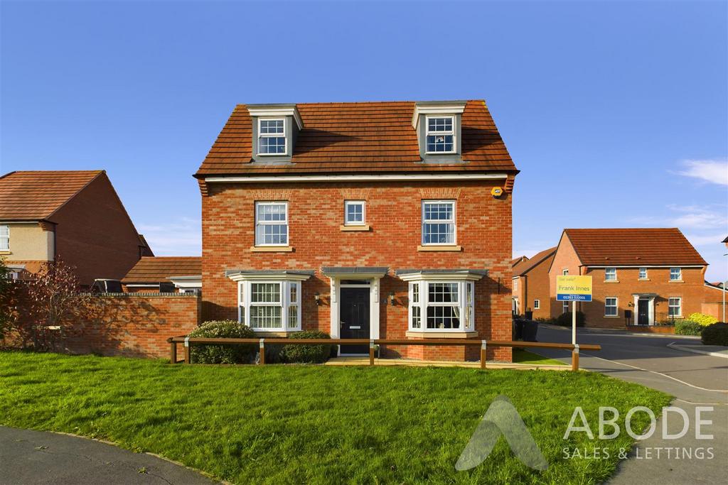 Rook Avenue, Burton-On-Trent DE13 4 bed detached house - £340,000
