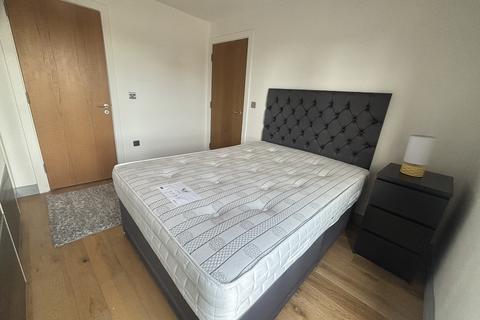 2 bedroom flat to rent, Jefferson Place, 1 Fernie Street, Green Quarter, M4 4BT