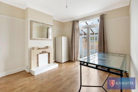 3 bedroom house for sale, Monmouth Road, London, N9