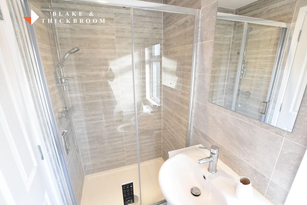 Ensuite shower room