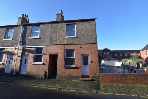 2 bedroom terraced house to rent, Leek, Leek, ST13