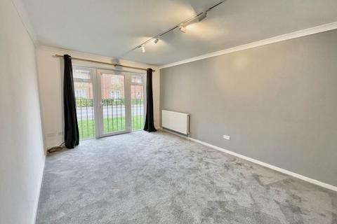 1 bedroom apartment to rent, Borough Avenue, Wallingford