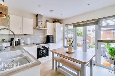 5 Thompson Close, Mickleover, Derby, DE3 0AU