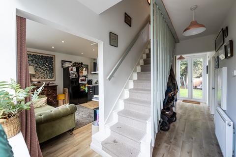 3 bedroom terraced house for sale, Barringer Square, Tooting Bec, London SW17