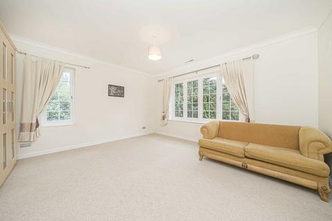 6 bedroom house for sale, Castle Road, Weybridge KT13