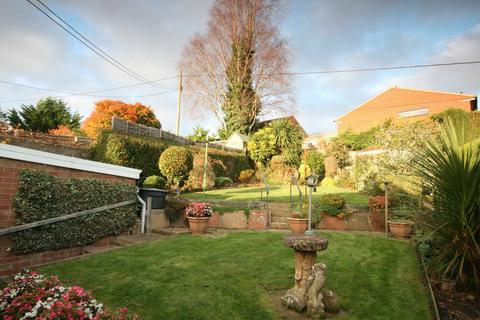 2 bedroom detached bungalow for sale, Butts Road, Horspath, OX33